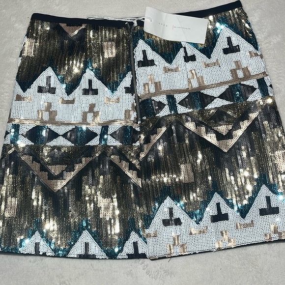 LUSH Sequin Mini Skirt - Geometric Design, Party Wear, NWT - Picture 3 of 11